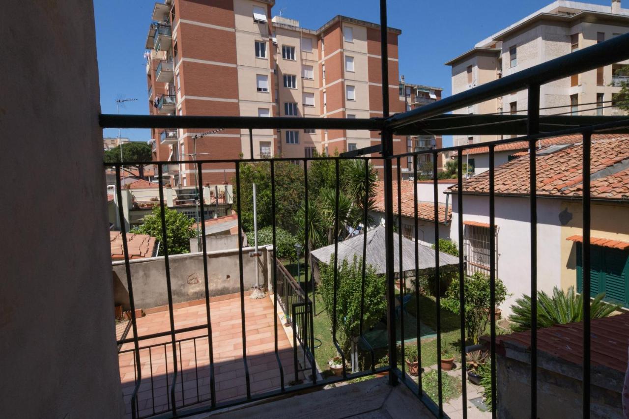 B&B In Acquaviva Livorno Eksteriør billede