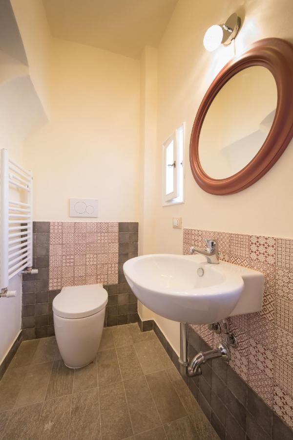 B&B In Acquaviva Livorno Eksteriør billede